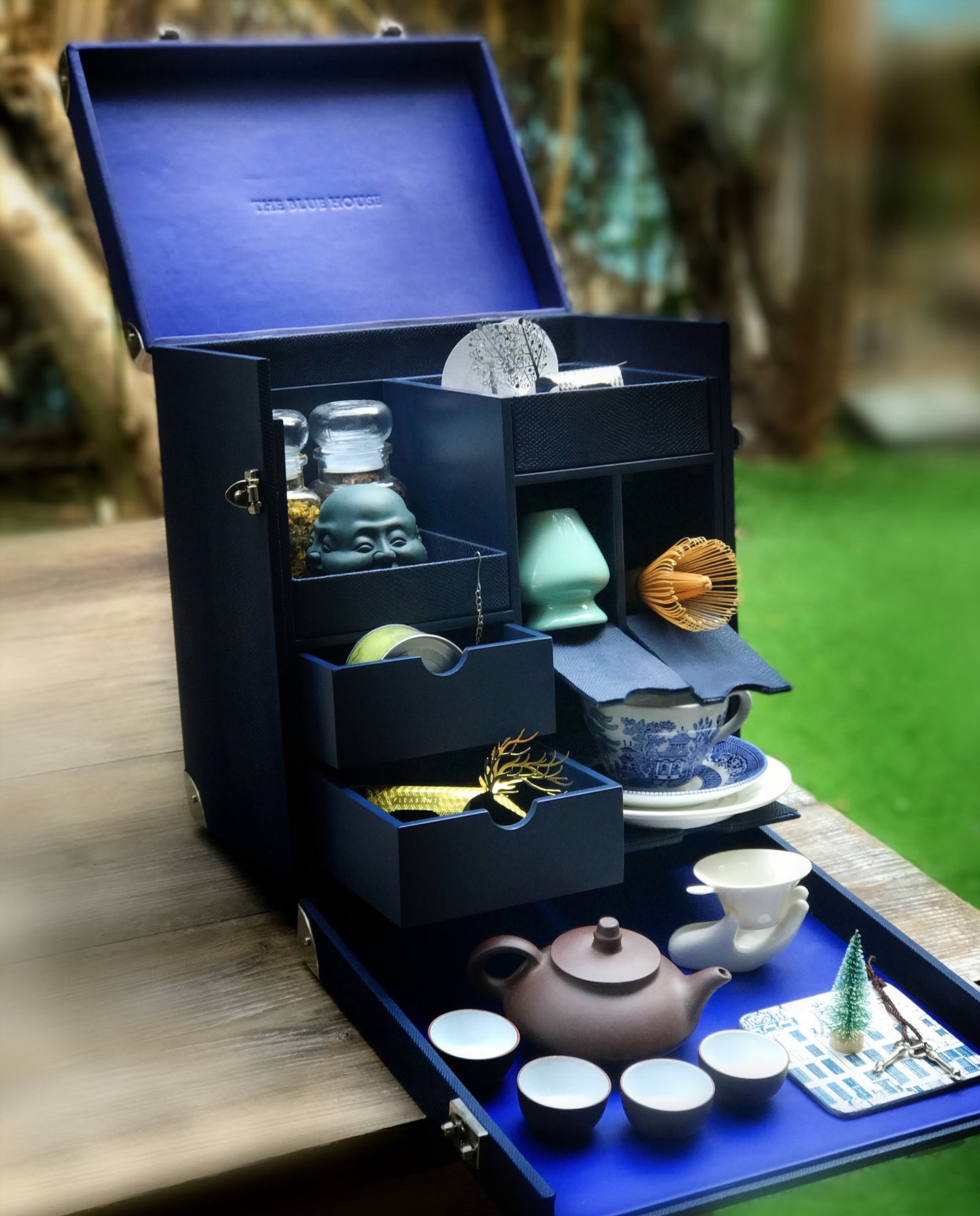 Imperial Grand Picnic Kit - THE BLUE HOUSE